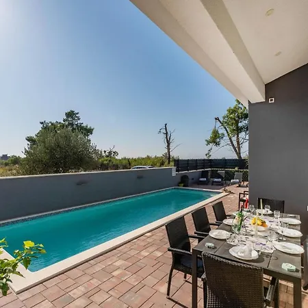 3 Bedroom Stunning In