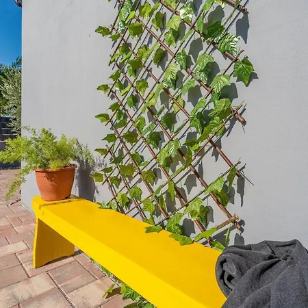 3 Bedroom Stunning In Privlaka (Zadar)