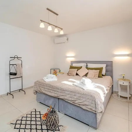 3 Bedroom Stunning In Ferienhaus